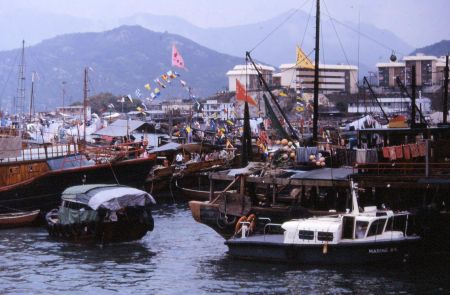 1986 03 08 Hong Kong Cheung Chow Harbor boats