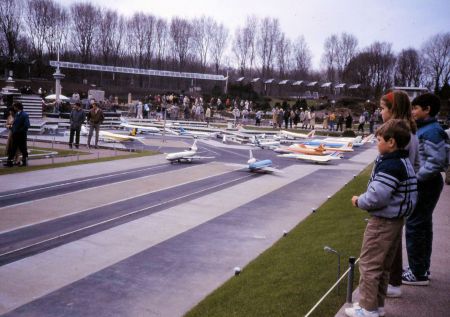 1986 05 Amsterdam Madurodam Airport